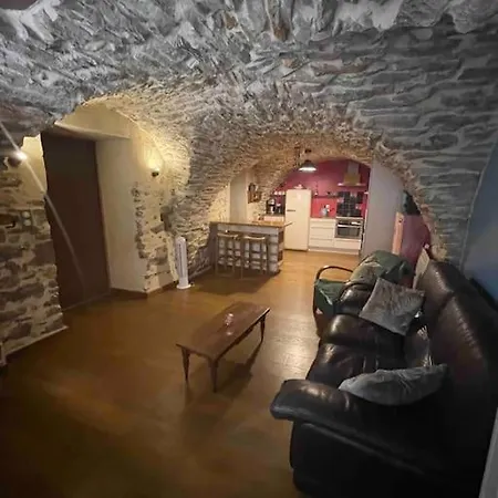Charmante Cave Voutee 4 Personnes Saint-Jean-de-Fos Exterior photo